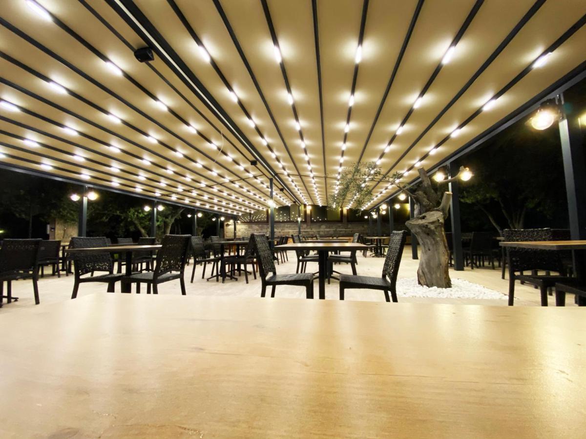 Assos Park Hotel Екстер'єр фото